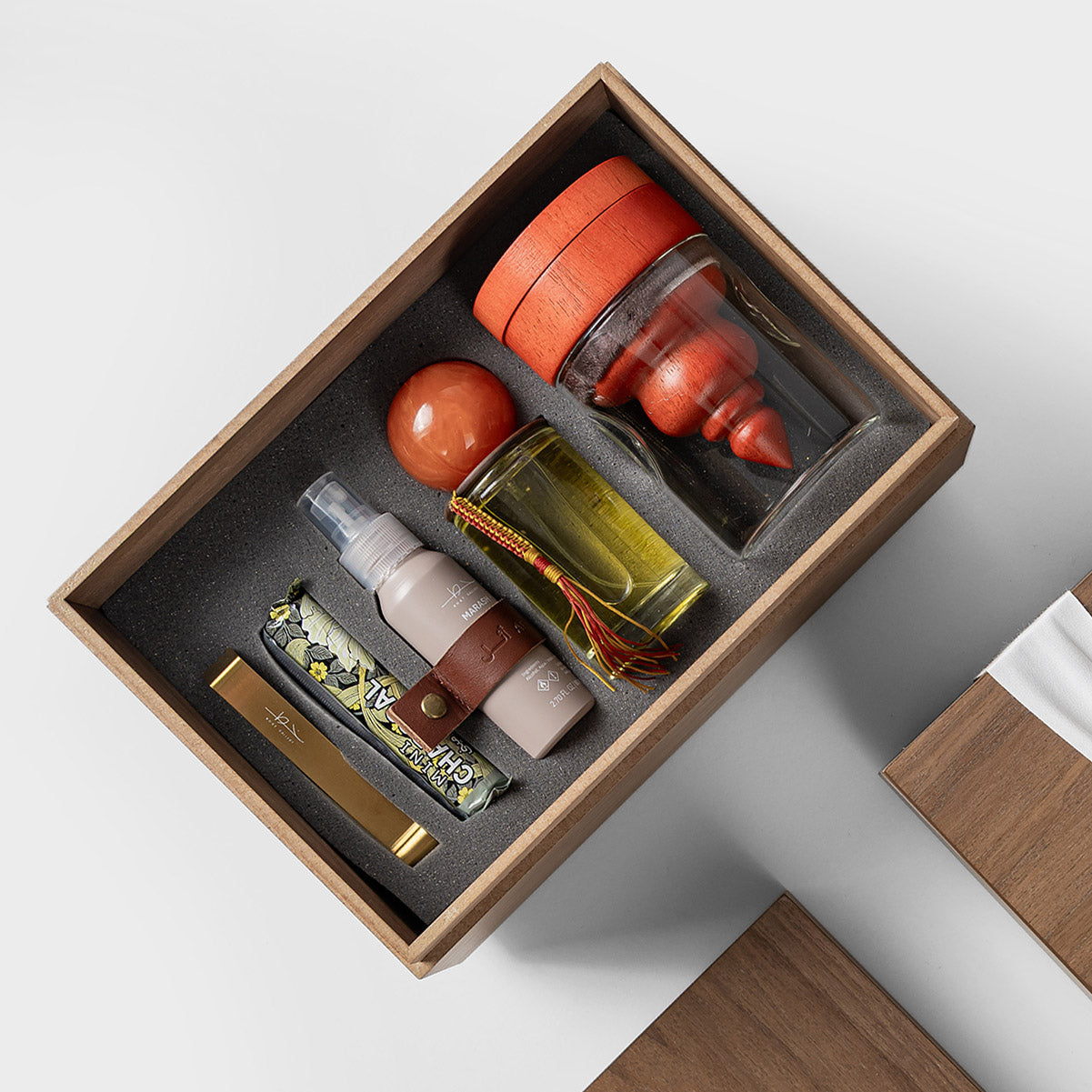 October Nuqsa / Saffron